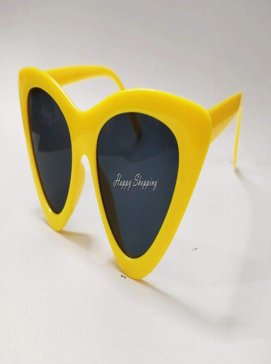 Retro Chic Cat-Eye Sunglasses – Vintage Inspired Fashion Eyewear