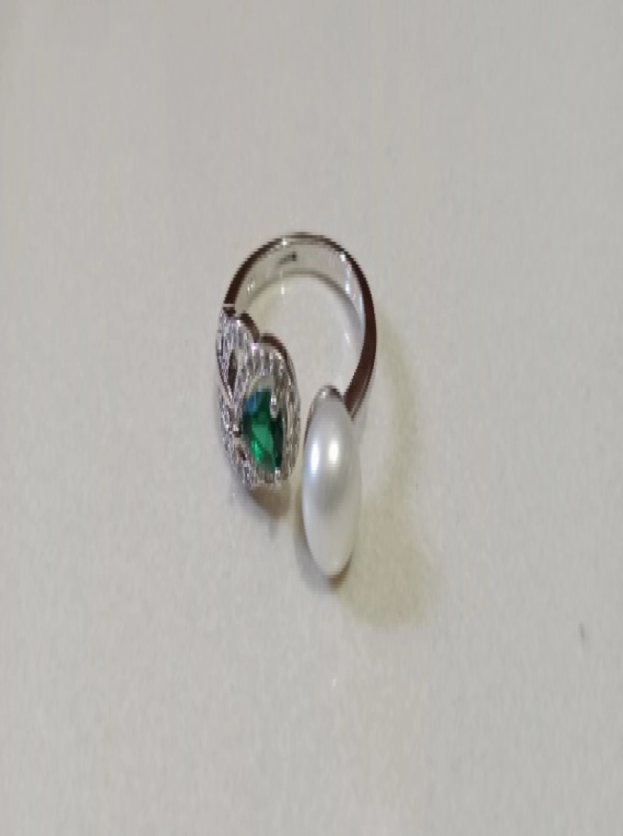 Pearl Adjustable Finger ring for fashionable women