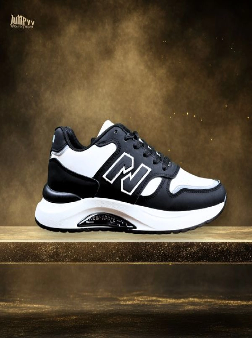 Metro Dash | Chinese B/W Sneaker