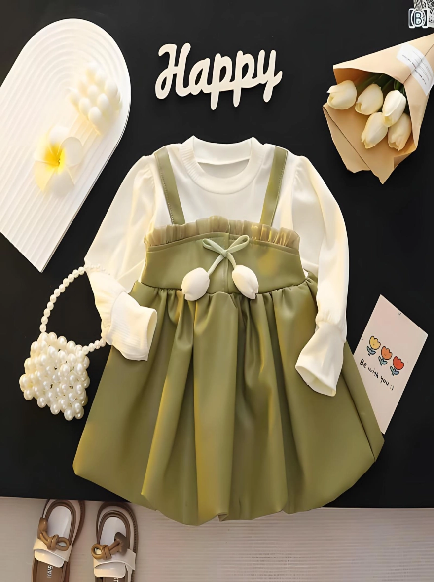 Imported Pu Leather Floral Green Girl Winter Suit - China