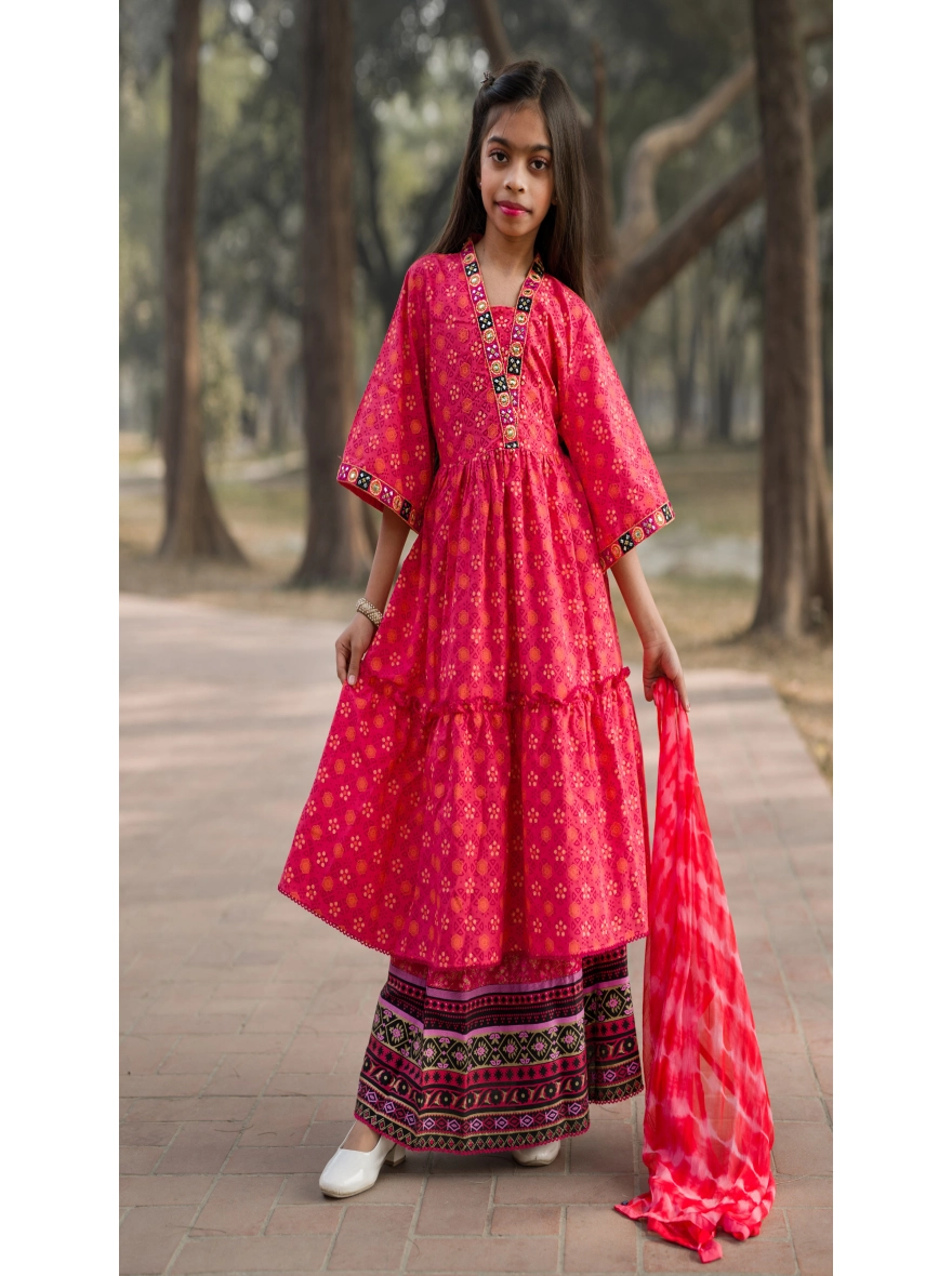 Baby Girls Soft,Cotton Three-Piece Set – Screen Print & Embroidery