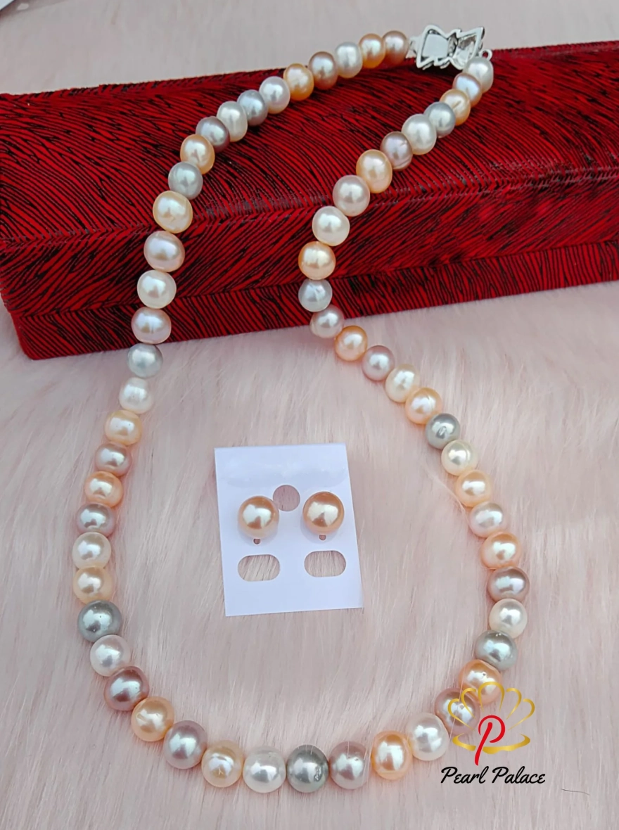 Multicolor Freshwater Pearl Necklace Set.