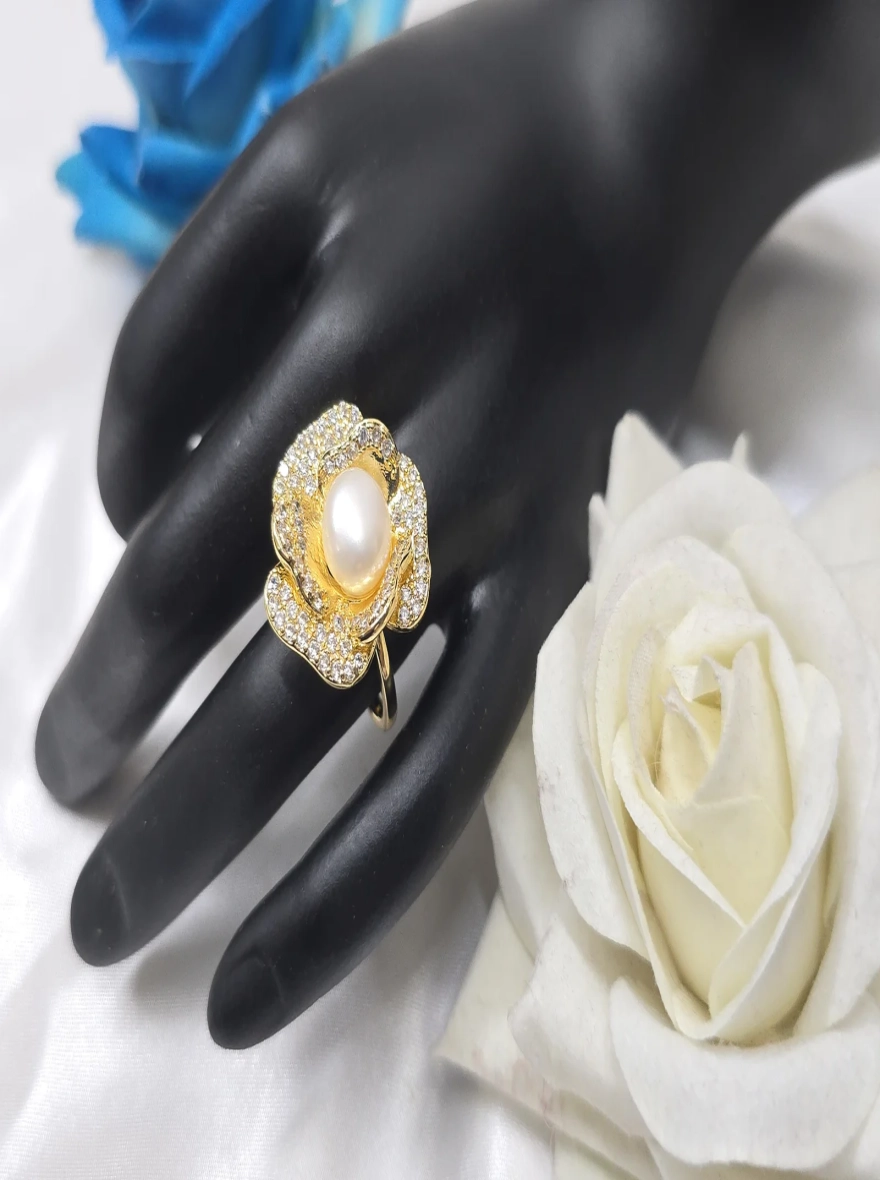 Velvet Luster Pearl Ring