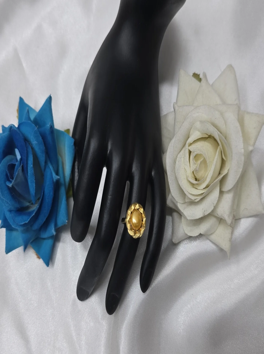 Whispering Pearl Ring