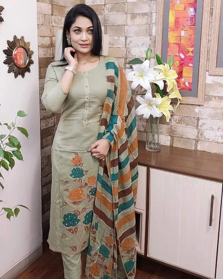 Sage Green Floral Appliqué & Striped Orna 3-Piece Salwar Kameez Suit