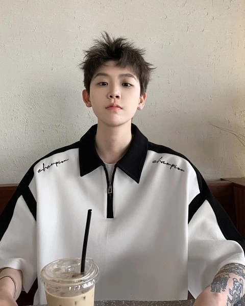 Premium Zipper Collar Korean Minimalist Polo Shirt – White & Black Edition