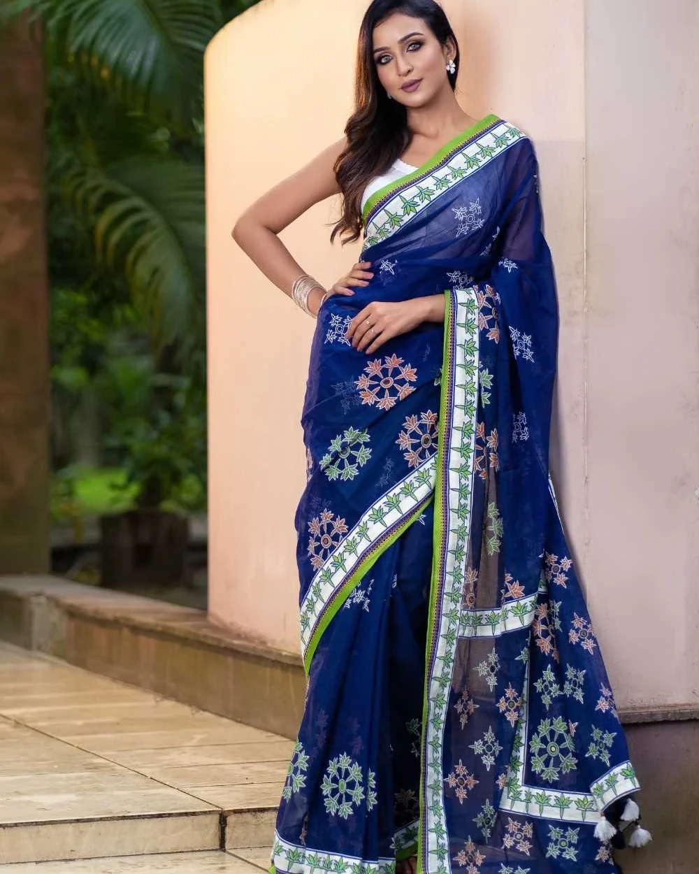 Tube Rose- White Green