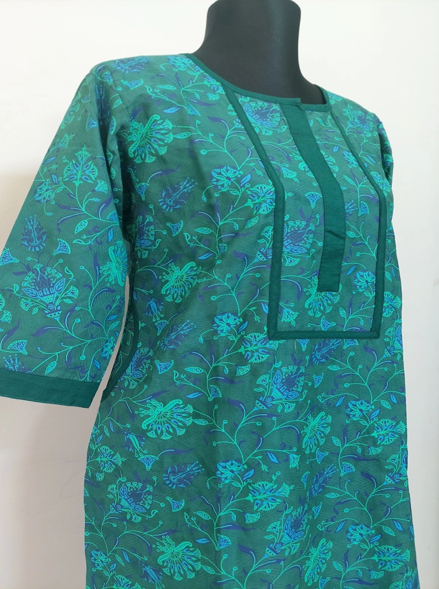 Emerald Bloom Printed Cotton Kurti