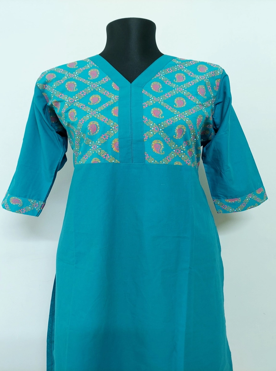 Vibrant Turquoise Kurti with Paisley Yoke