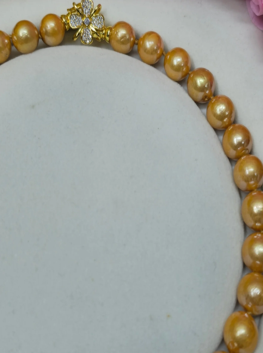 Golden South Sea Pearl Necklace.