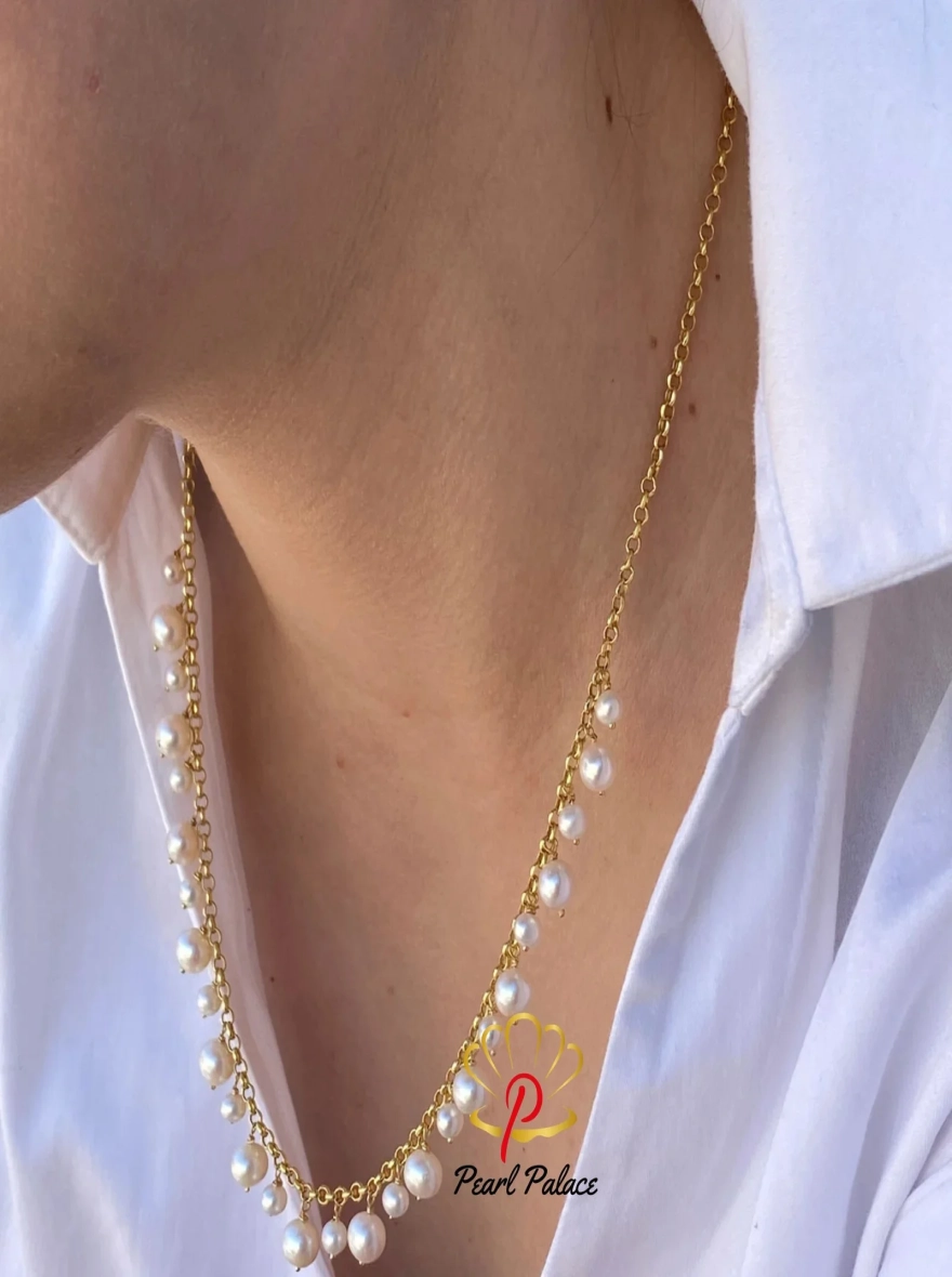 Dainty Freshwater Pearl Necklace