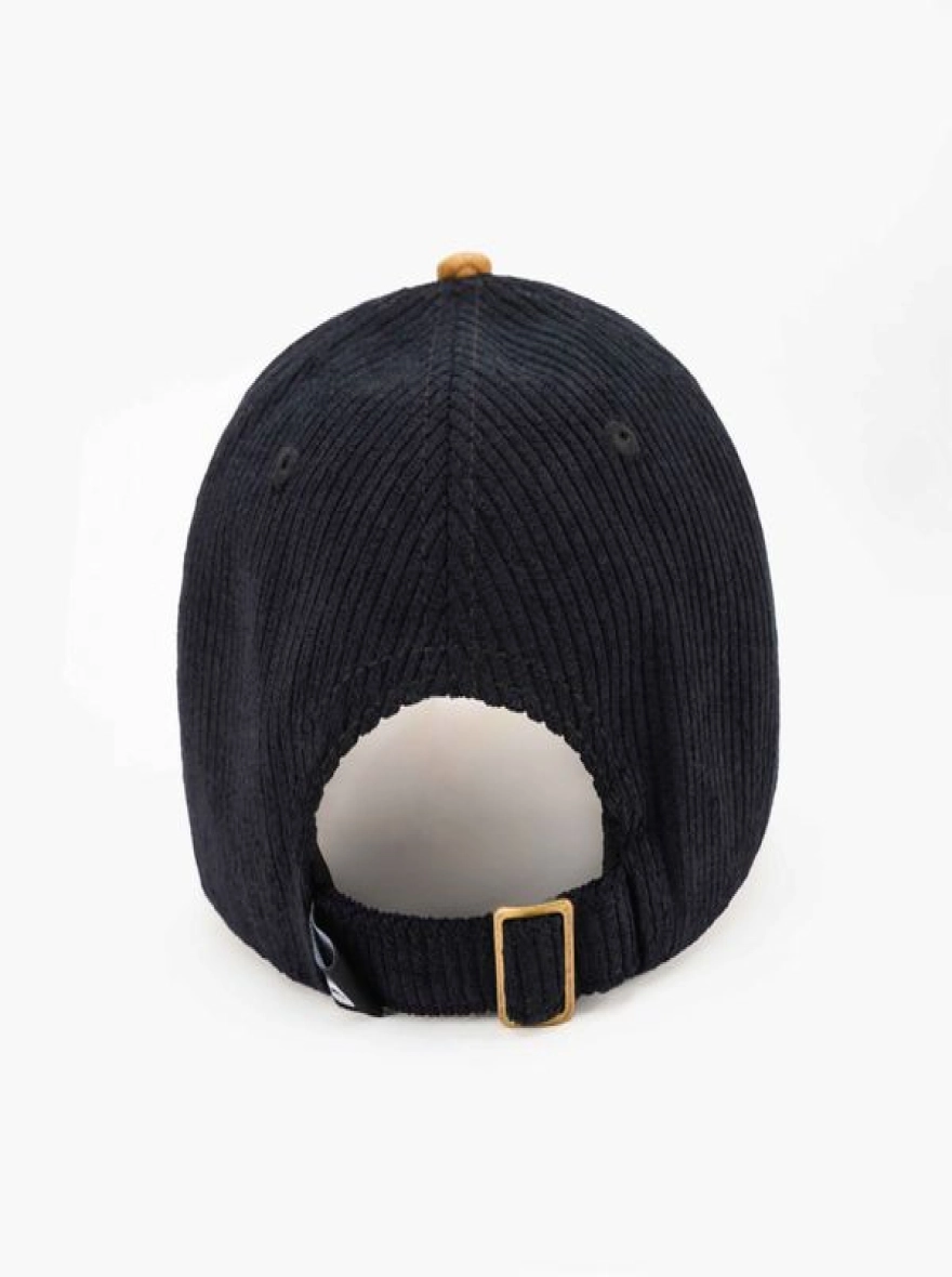 Episodes Travelers Cord Cap