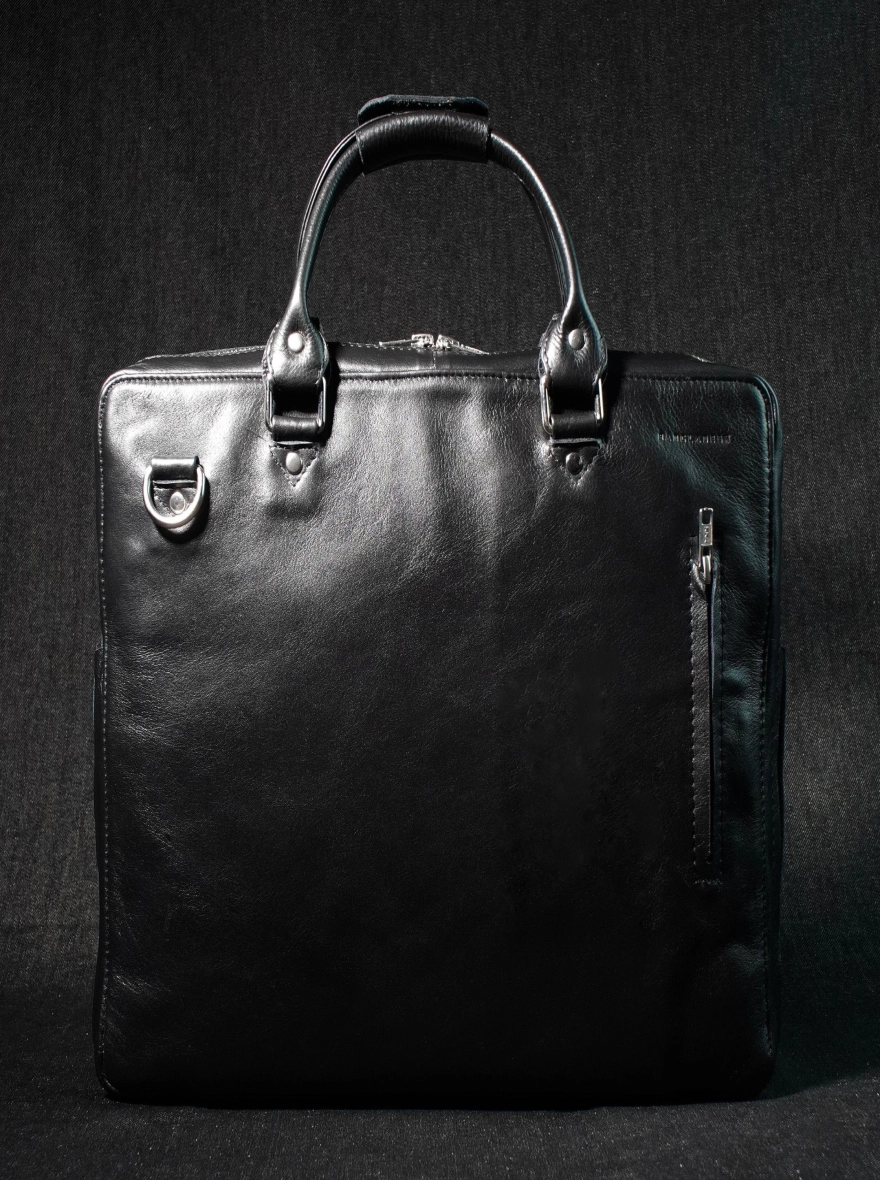 Ovra – Briefcase