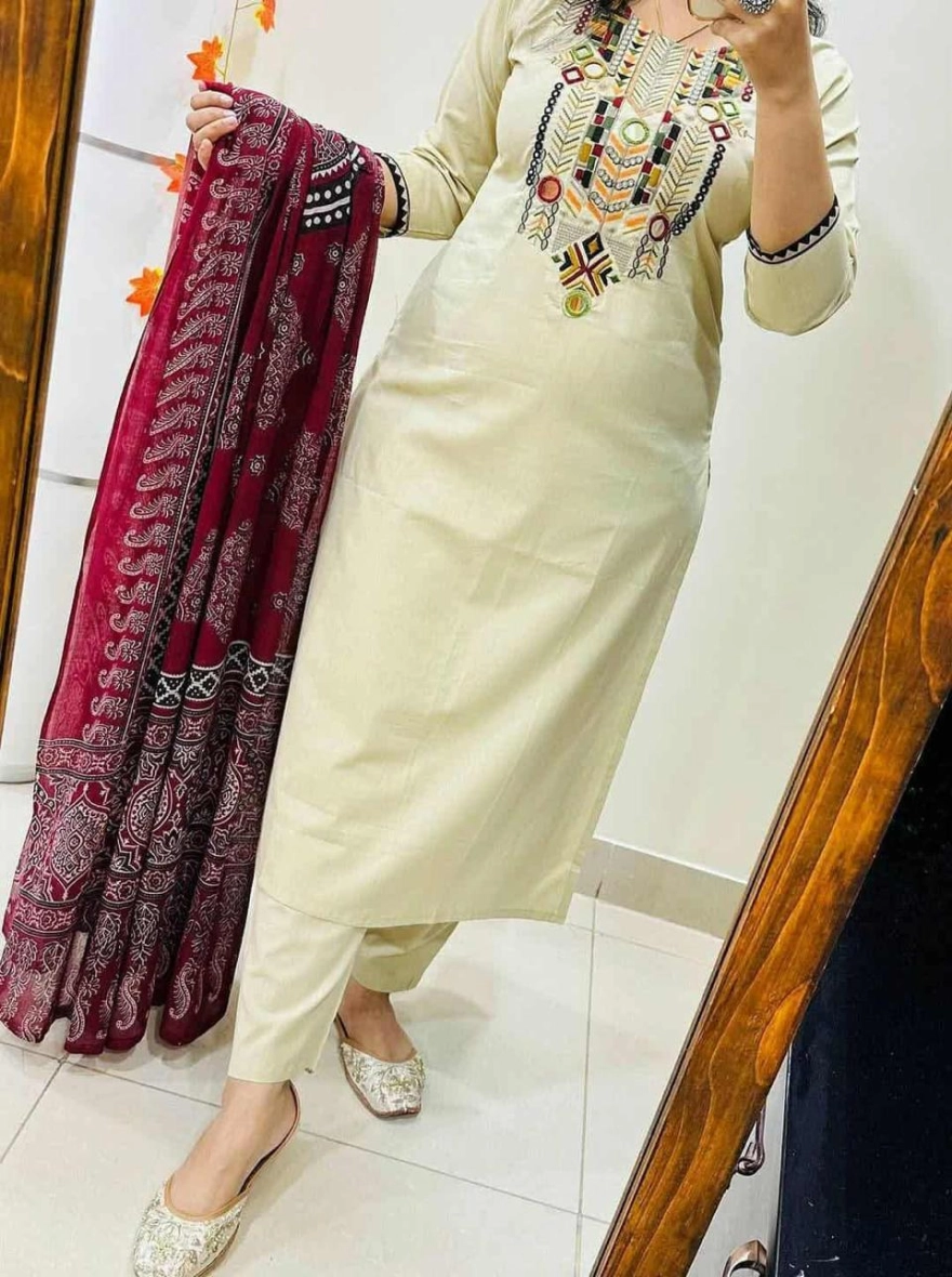 Mirror-Work Embroidered 3-Piece Kurti Set