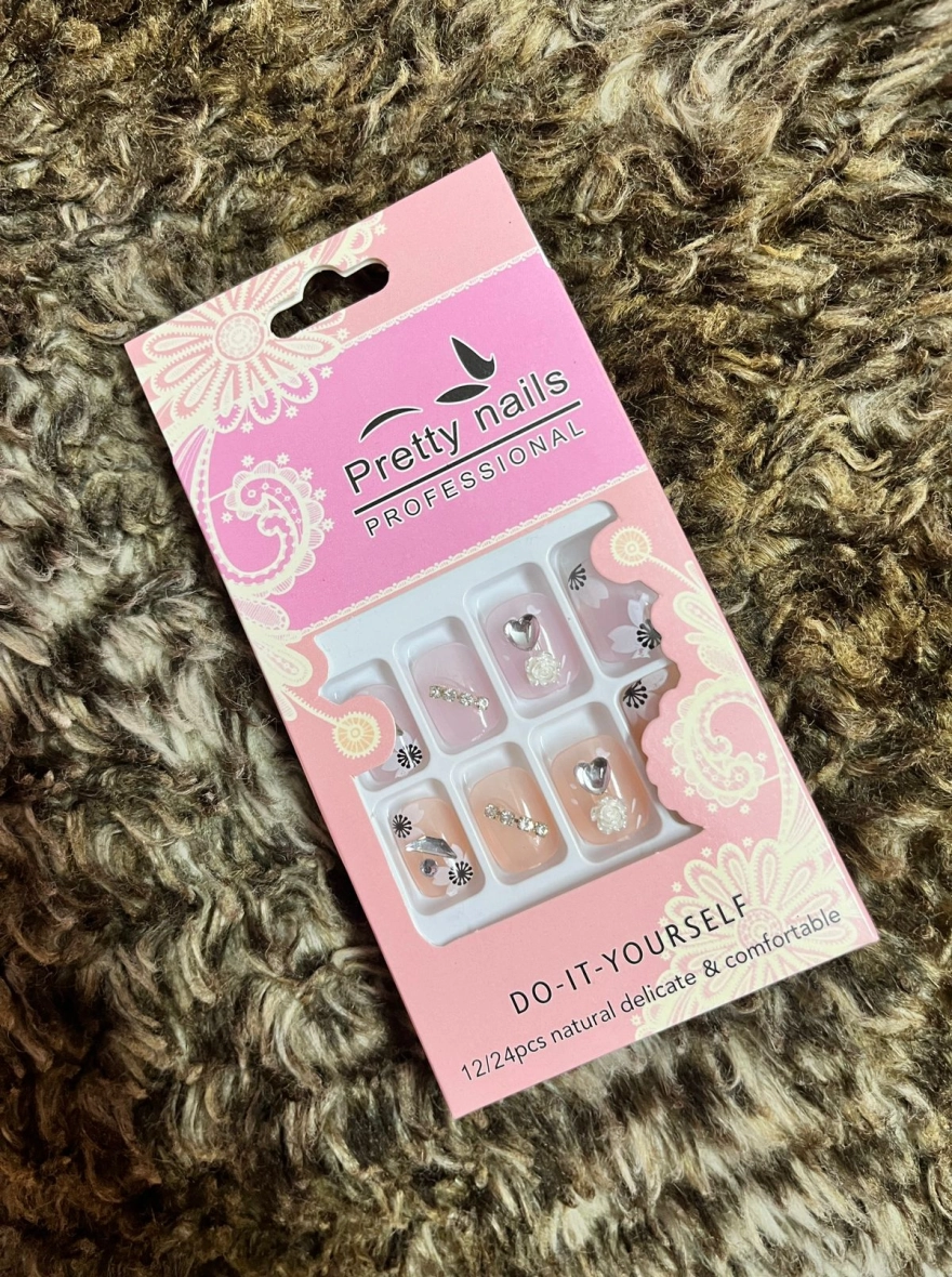 YY Kiss Natural Dressing Emerald & Botanical Press-On Nails