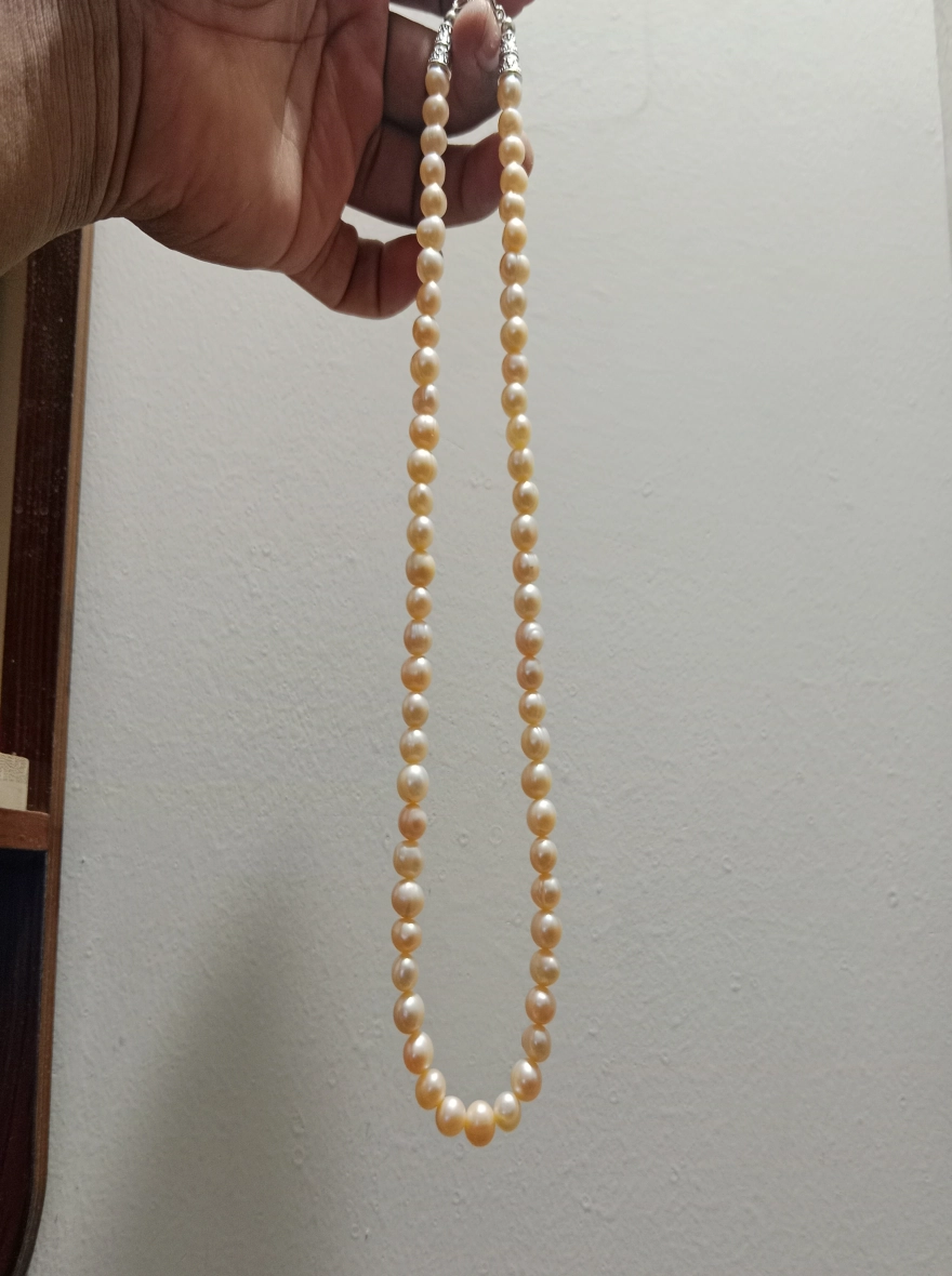 Peach colour Round pearl one layer necklace