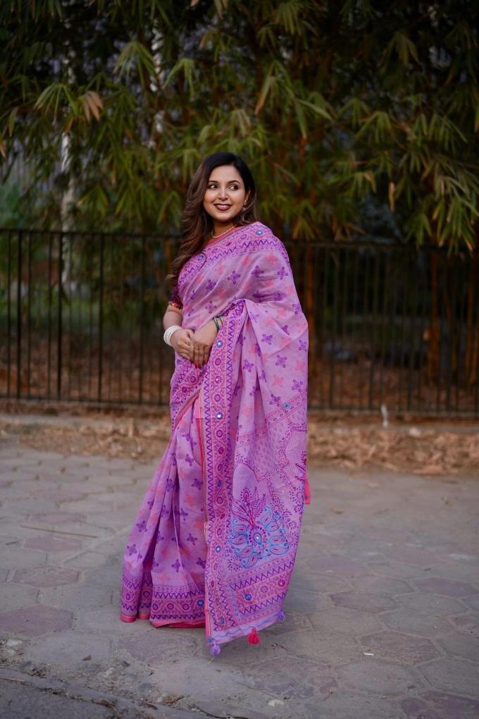 Prijosree Signature Boutique –Multicolour screen Print Saree with tarsel and doller design.