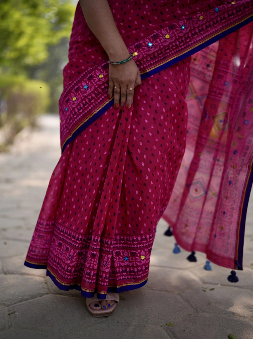 Prijosree Signature Boutique – Vibrant Magenta Screen Print Saree