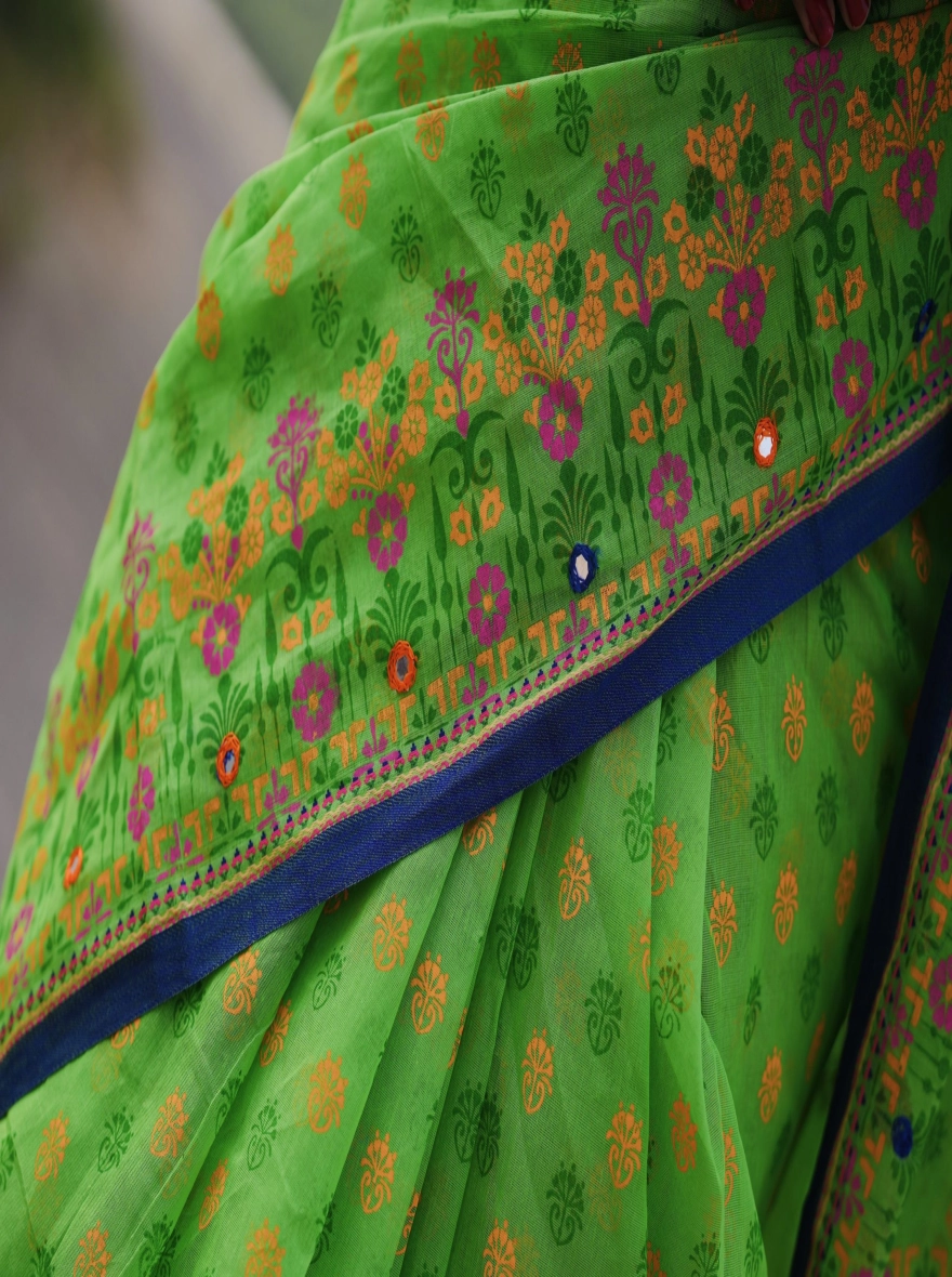 Prijosree Signature Boutique – Parrot Green Floral Print Saree