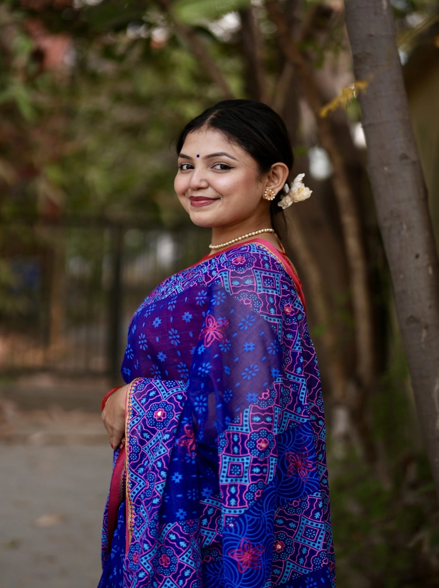 Prijosree Signature Boutique – Royal Blue Multicolor Screen Print Saree