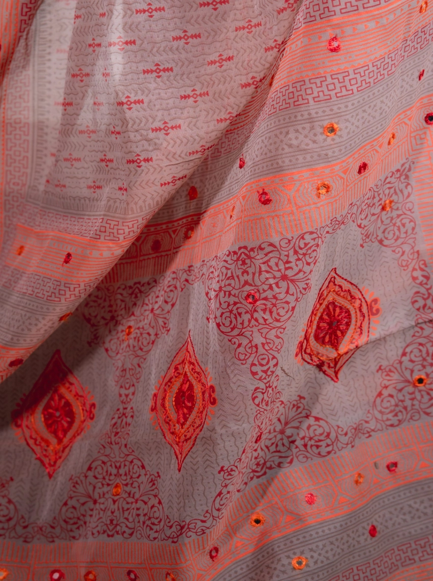 Prijosree Signature Boutique – Multicolor Screen Print Saree
