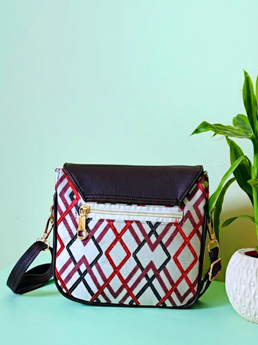 Urban Heritage Plaid Saddle Bag