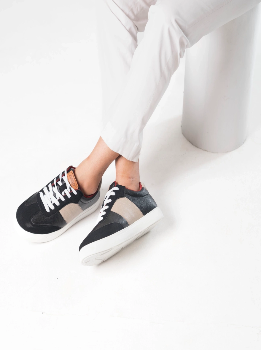 Zuqo Men's Sneaker : Prime Black