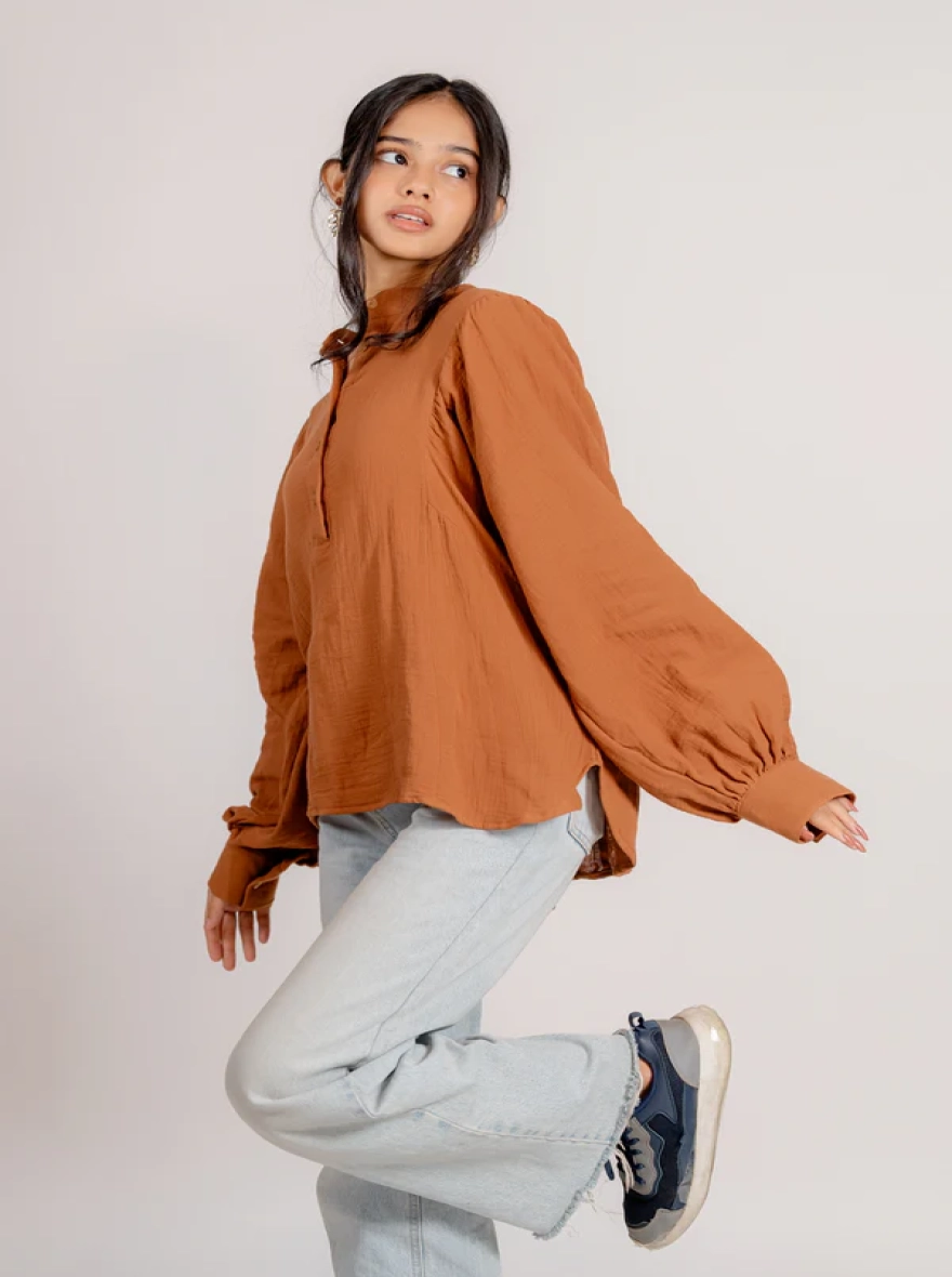 Balloon Sleeve Top in Cinnamon