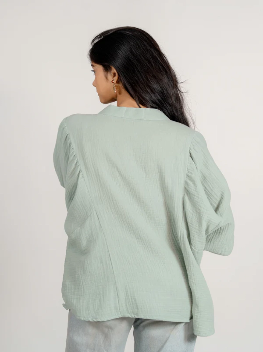 Balloon Sleeve Top in Pistachio