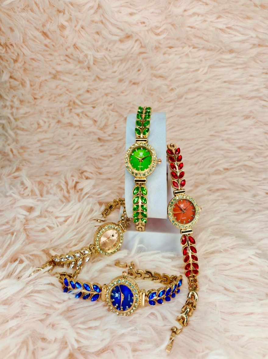 OLEVS Elegant Ceramic & Diamond Quartz Women’s Watch