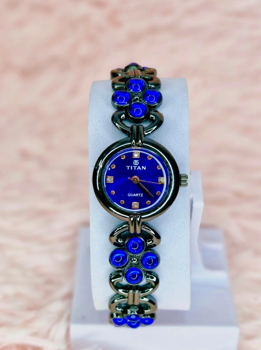 Titan Raga Showstopper Luxury Green Dial Women’s Watch