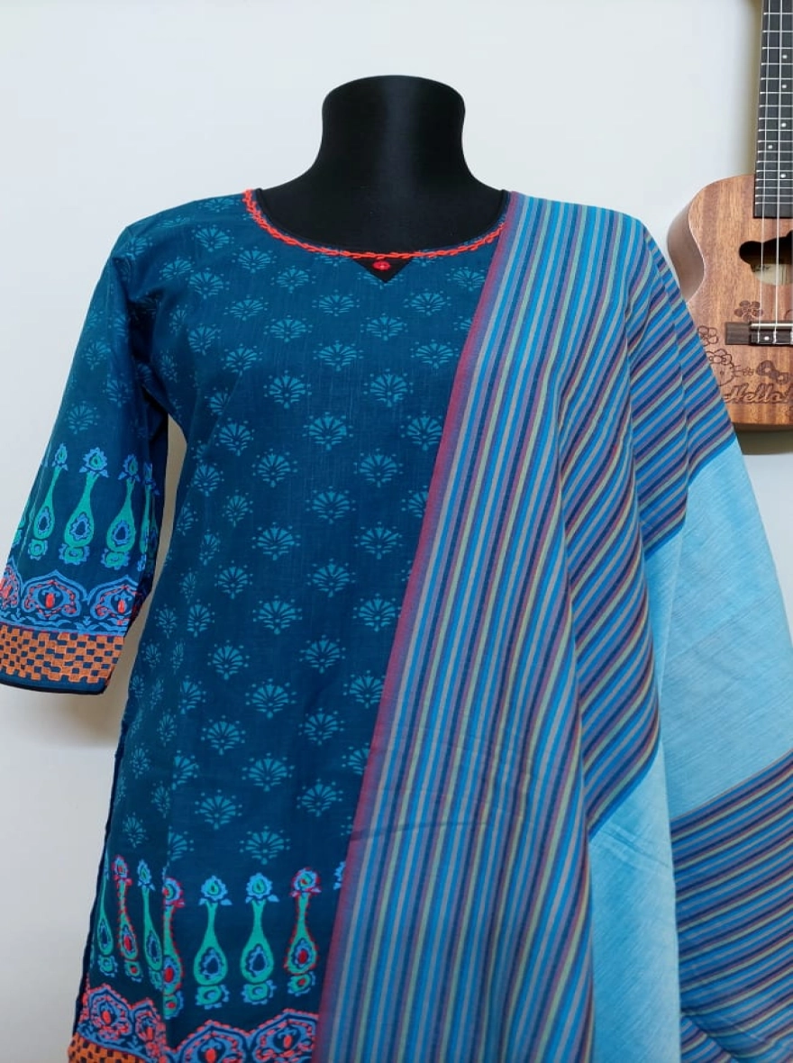Indigo Bloom Traditional Printed Kurti with Cerulean Striped Dupatta