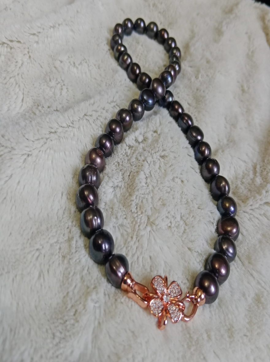 12 MM Black Pearl One Layer Necklace For Women 