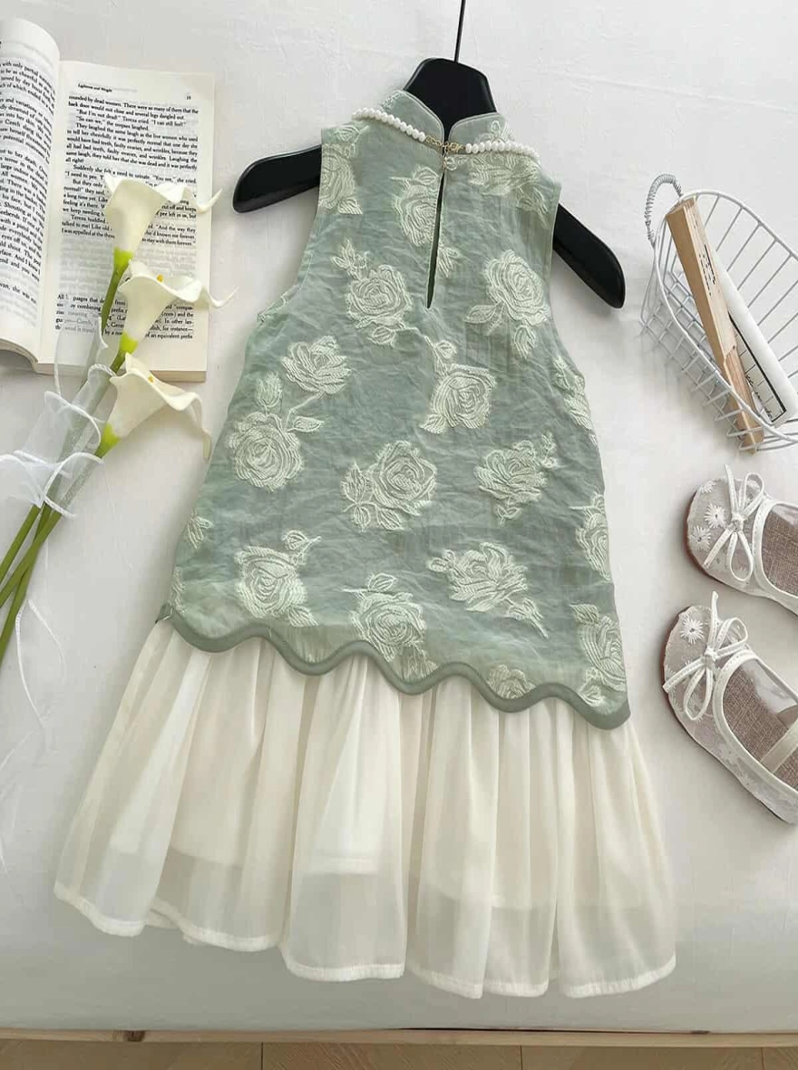 Imported Chinese Style Lace Fabric Floral & Ruffled Skirt