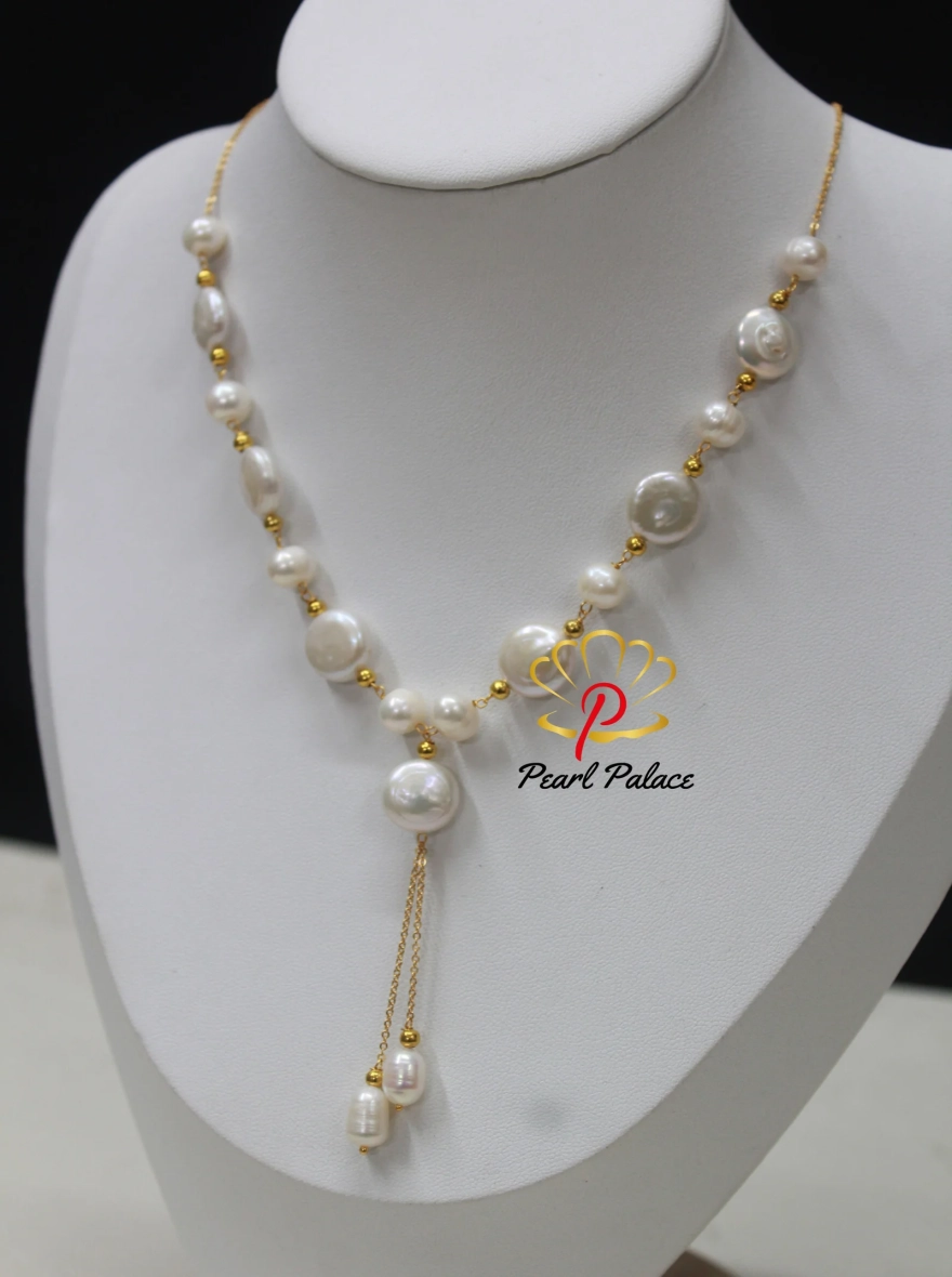 Rice pearl & coin pearl necklace .