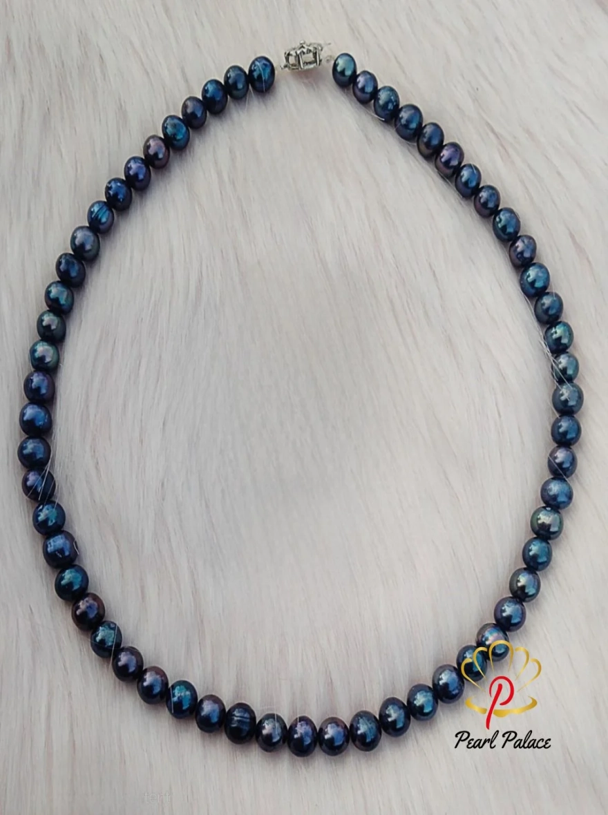Luminous Night Black Pearl Necklace.