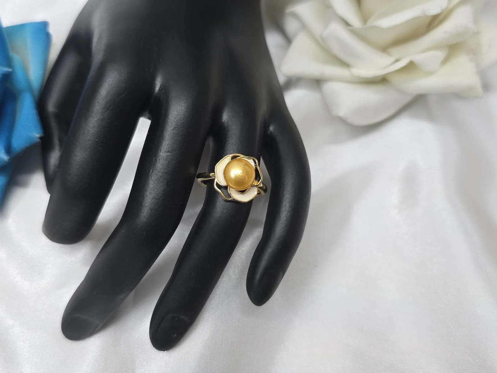 Ethereal Bond adjustable ring