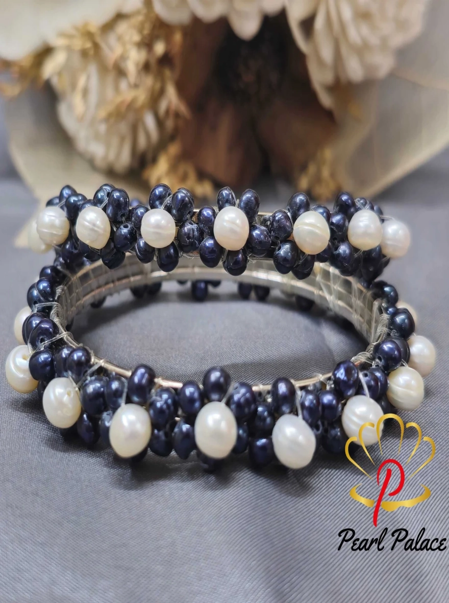 Black & White Freshwater Pearl Bangle