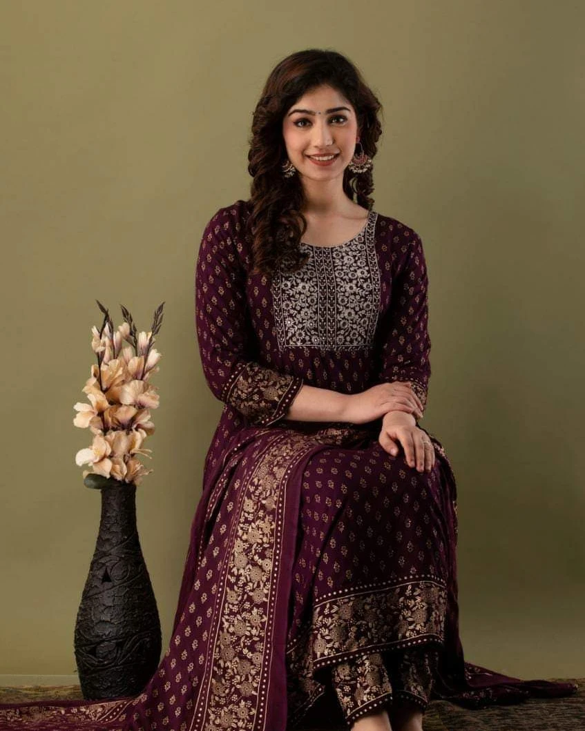 Ethnic Foil Print 3-Piece Salwar Kameez Suit