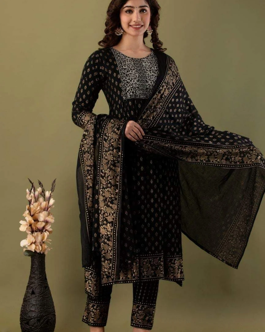 Ethnic Foil Print 3-Piece Salwar Kameez Suit