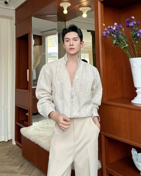 Premium Solid Color Embroidered Jacquard Shirt