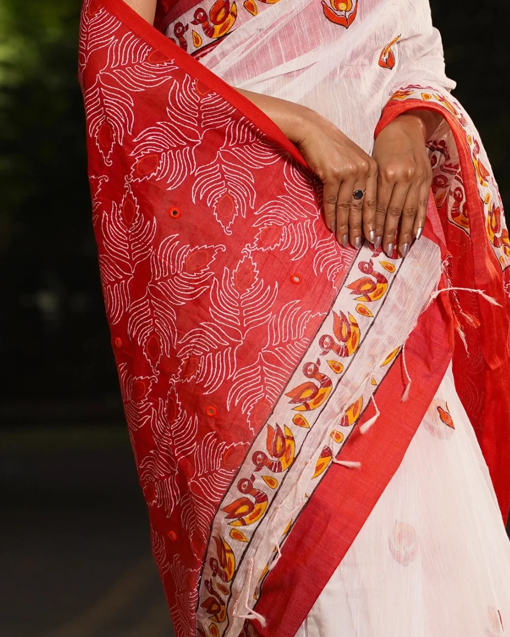 Shuvra Saree