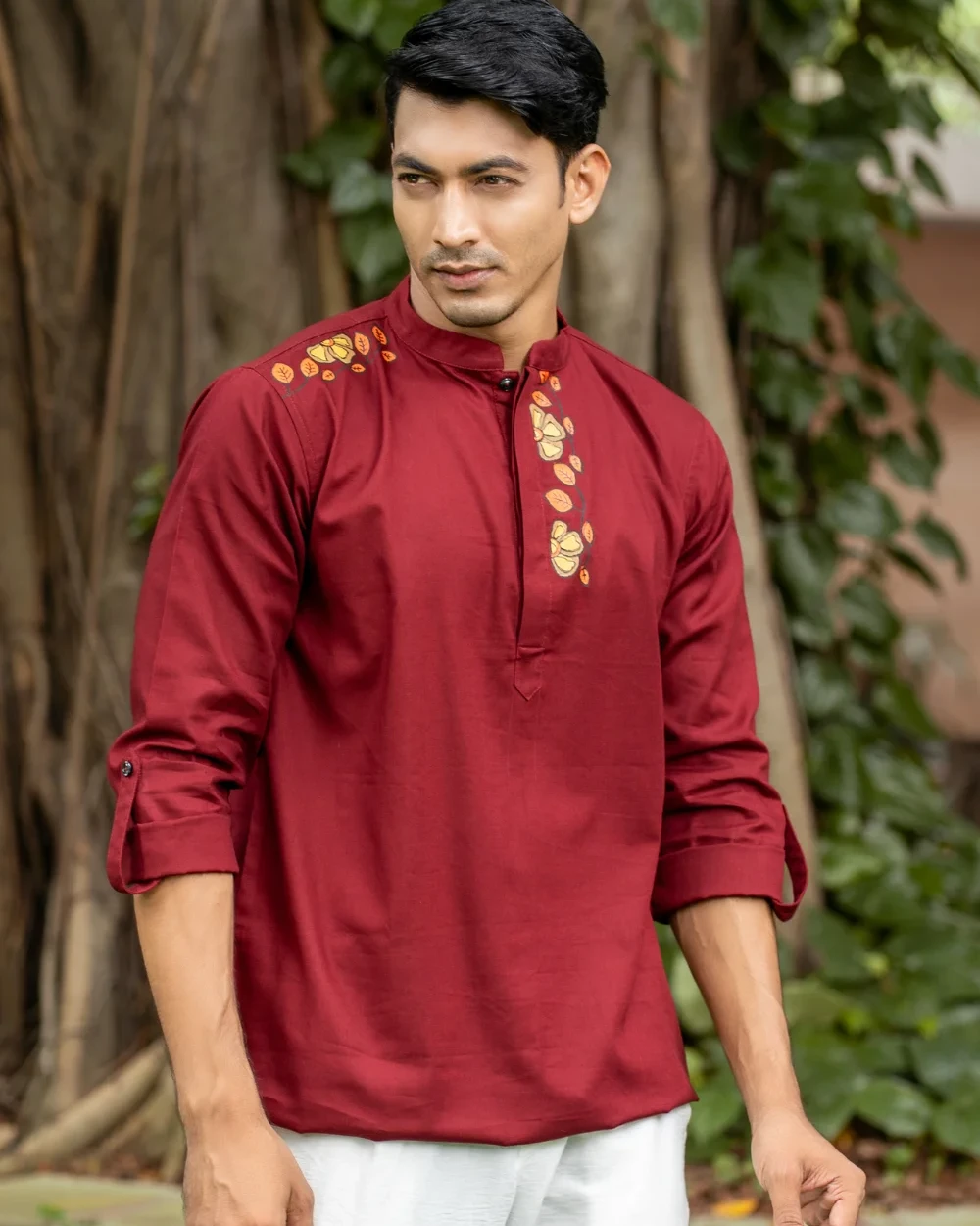 Maroon Wild Creeper Fotua