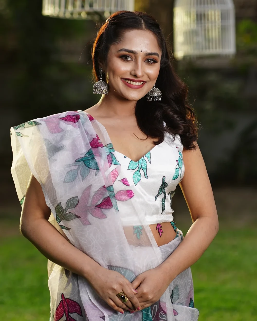 Rongin Jhora Pata Saree